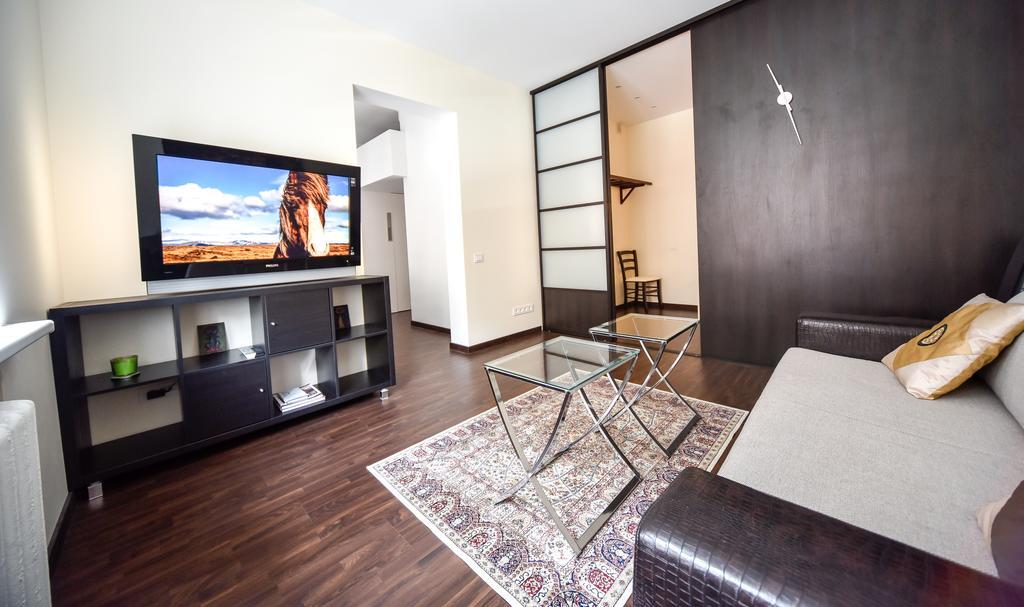 Downtown Apartment ไคลเพดา ภายนอก รูปภาพ